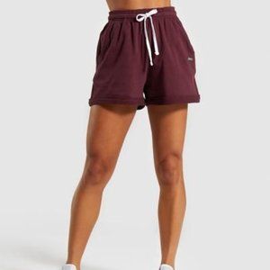Gymshark Horizon Graphic Shorts - Berry Red - Small (S)